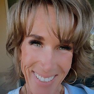 Meet your Posher, Sandi